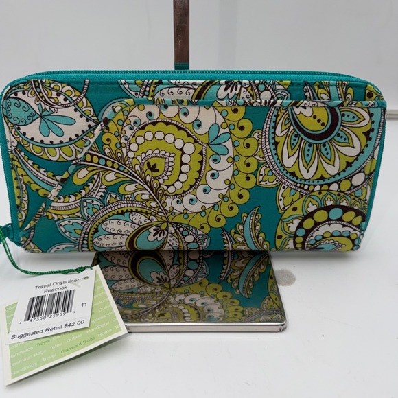 Vera Bradley Travel Organizer Wallet Peacock Paisley Zip Around Wristlet - Picture 3 of 8